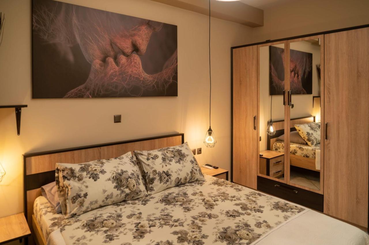 First View Apartment Katerini Bagian luar foto