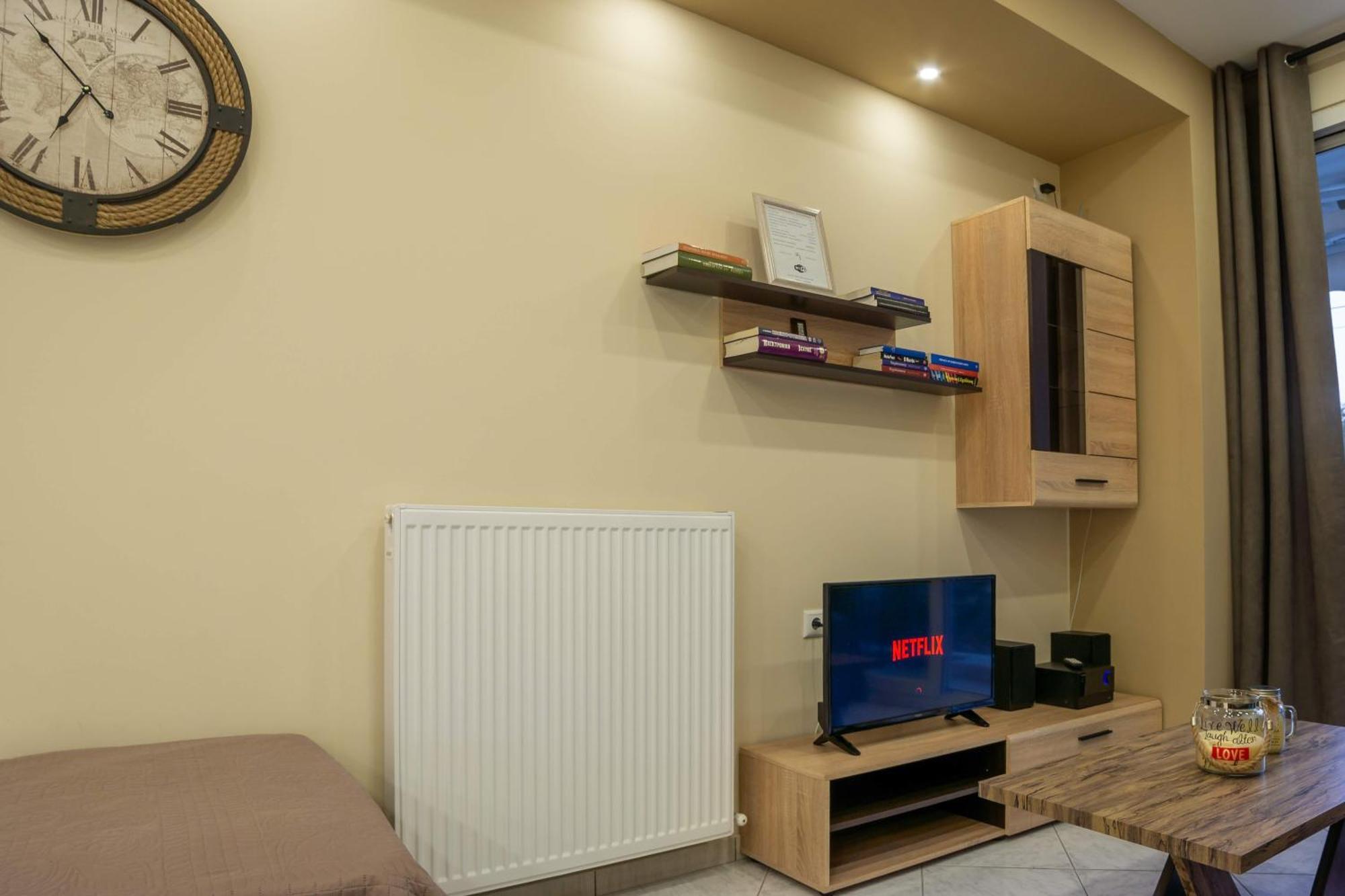 First View Apartment Katerini Bagian luar foto