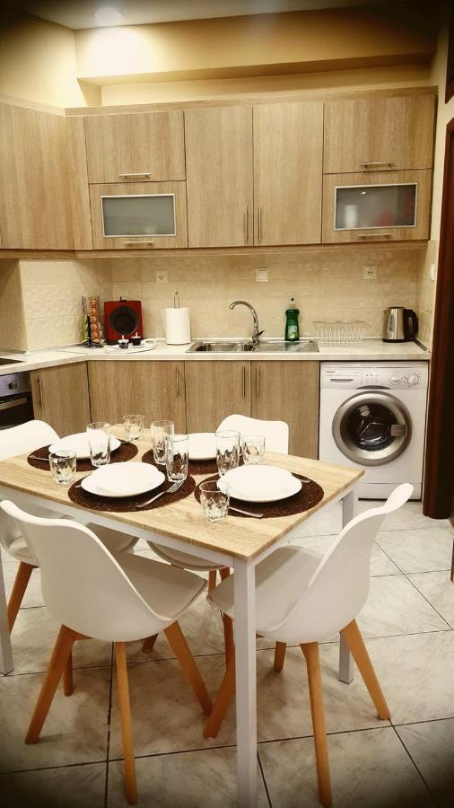 First View Apartment Katerini Bagian luar foto